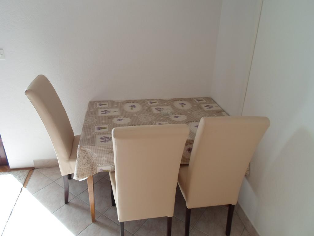 Apartments Branko Nin Room photo