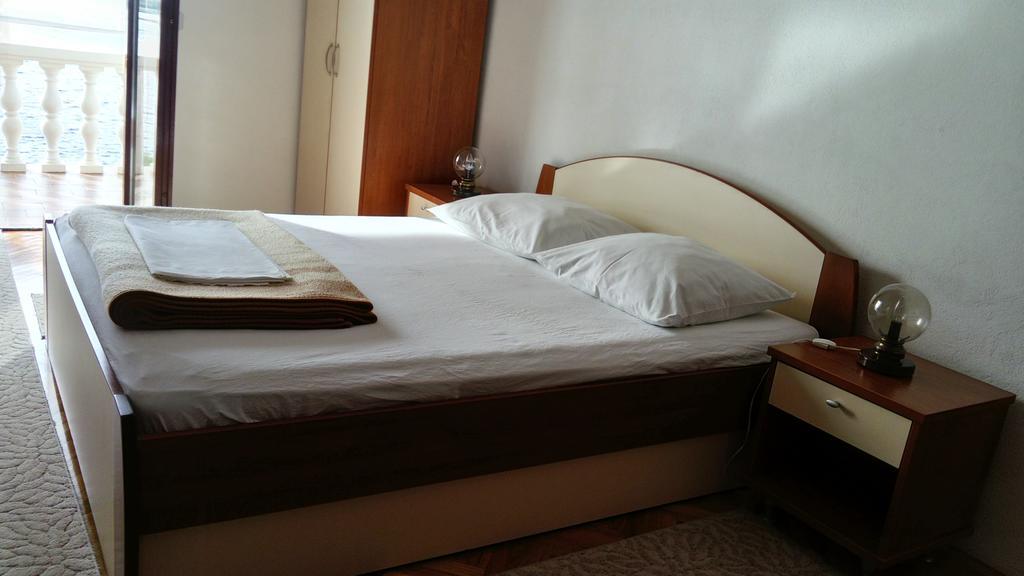 Apartments Branko Nin Room photo